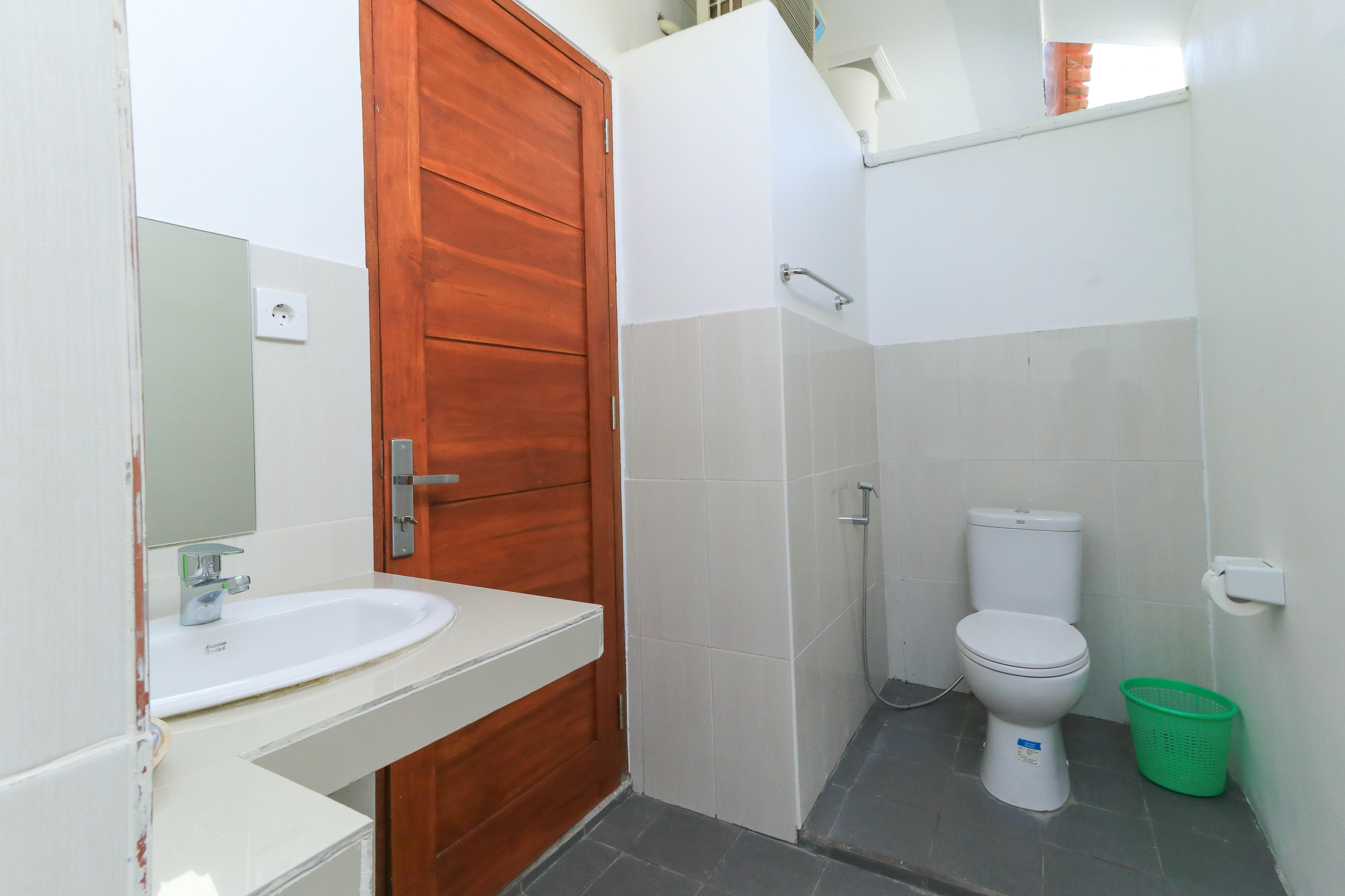 Pererenan Nengah Guest House Canggu Екстер'єр фото