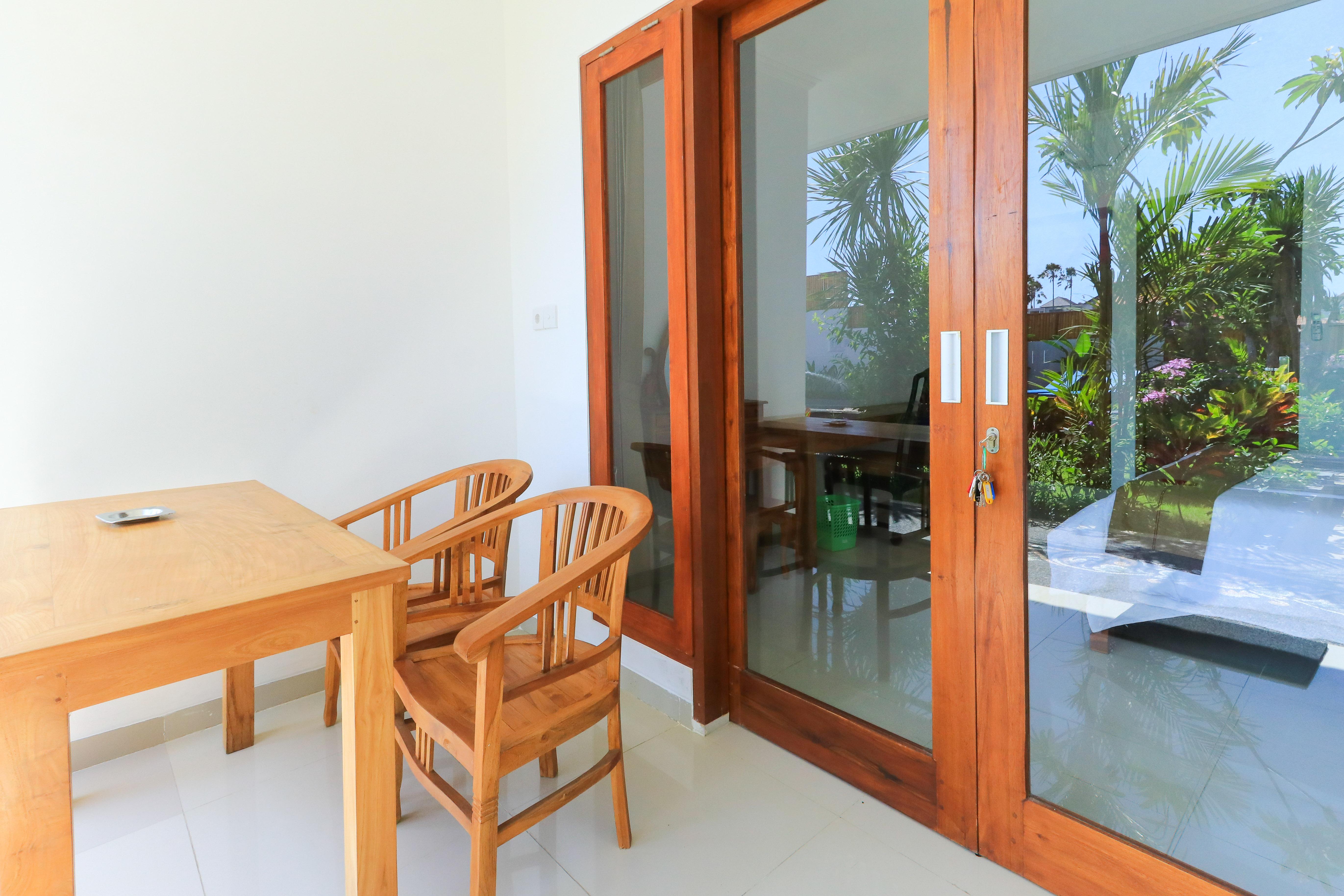 Pererenan Nengah Guest House Canggu Екстер'єр фото