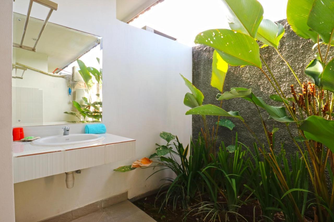Pererenan Nengah Guest House Canggu Екстер'єр фото