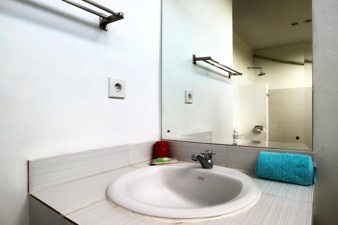 Pererenan Nengah Guest House Canggu Екстер'єр фото