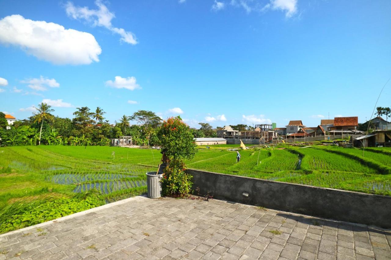 Pererenan Nengah Guest House Canggu Екстер'єр фото