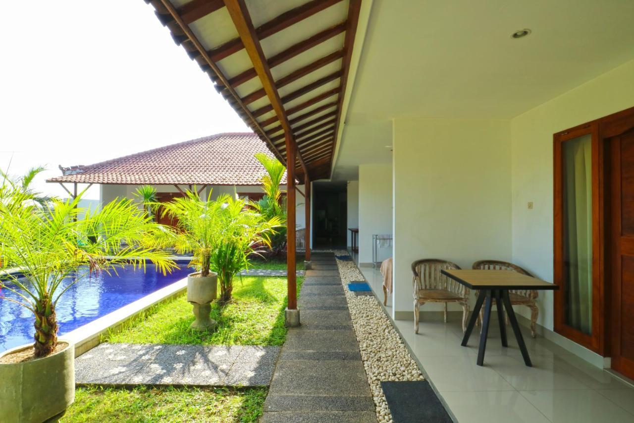 Pererenan Nengah Guest House Canggu Екстер'єр фото