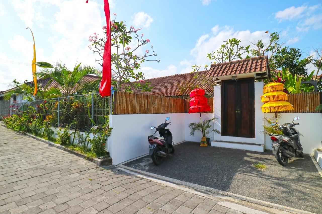 Pererenan Nengah Guest House Canggu Екстер'єр фото
